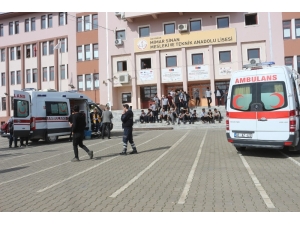 Adıyaman’da 40 Öğrenci Zehirlendi