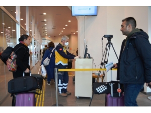 Ayvalık Deniz Hudut Kapısı’nda Termal Kamerayla Kovid-19 Kontrolü