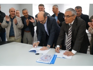 Terme Belediyesi’nde Sözleşme Sevinci