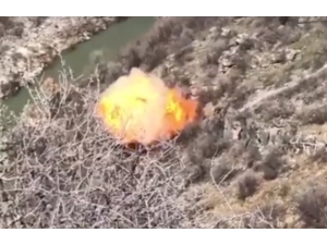 Elazığ Kırsalında Teröristlerin Malzemesi Bulunan Mağara İmha Edildi