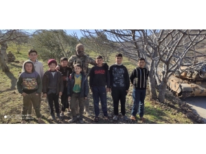 İdlip’de Rejimin Bombaladığı Köydeki Çocukların Dramı Şehidin Mesajlarında