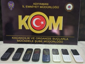 Gümrük Kaçağı Cep Telefonu Ele Geçirildi