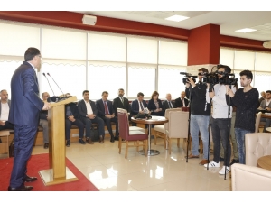 Malkoç, Mersin’de Avukatlarla Bir Araya Geldi