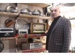 Gören Antikacı Sanıyor