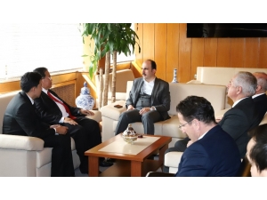 Kamboçyalı Bakandan Başkan Altay’a Ziyaret