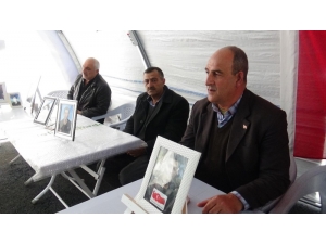 Hdp Önündeki Ailelerin Evlat Nöbeti 186’ncı Gününde