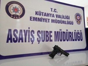 Kütahya’da Çeşitli Suçlardan Aranan 11 Zanlı Yakalandı