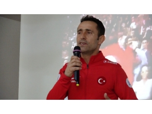 Gazi Osman Çakmak, Engelleri Nasıl Aştığını Anlattı