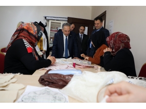 Başkan Yalçın: “Kadınlarımız Bizim İçin Her Gün Baş Tacıdır”