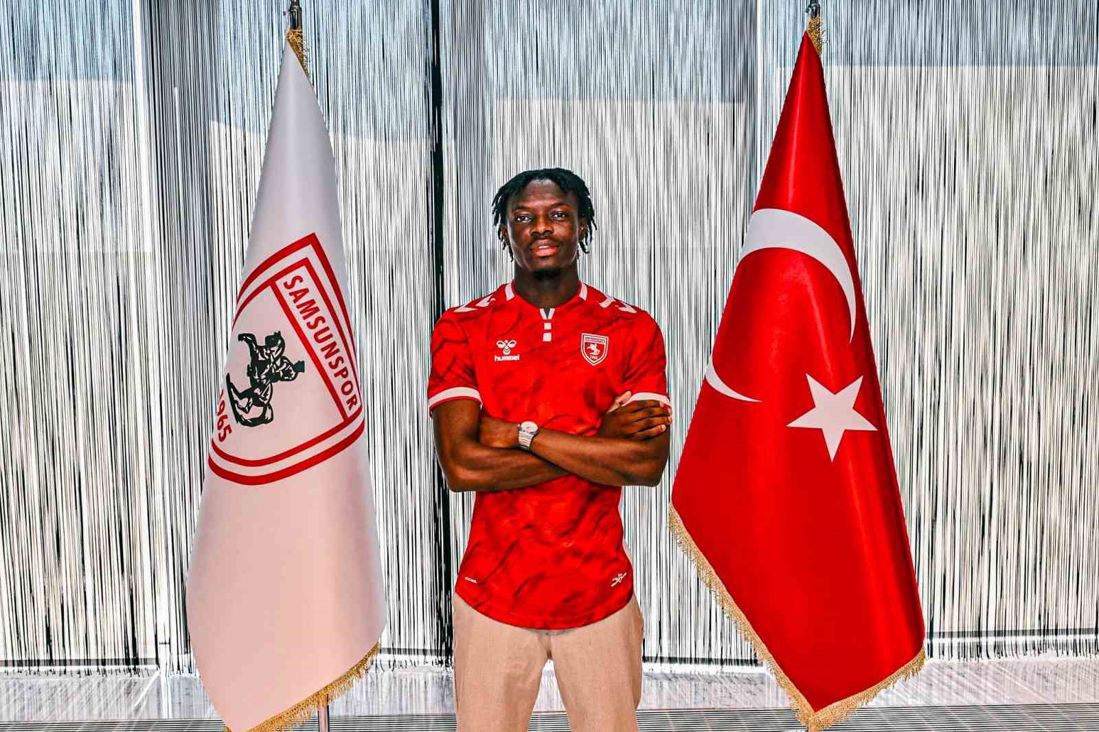 samsunspor-antoine-sekongo-yu-5-yilligina-kadrosuna-katti