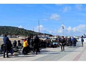 Çeşme’de Göçmenleri Sahil Güvenlik Kurtardı