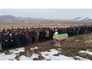 Gazeteci Deniz Başlı’nın Baba Acısı