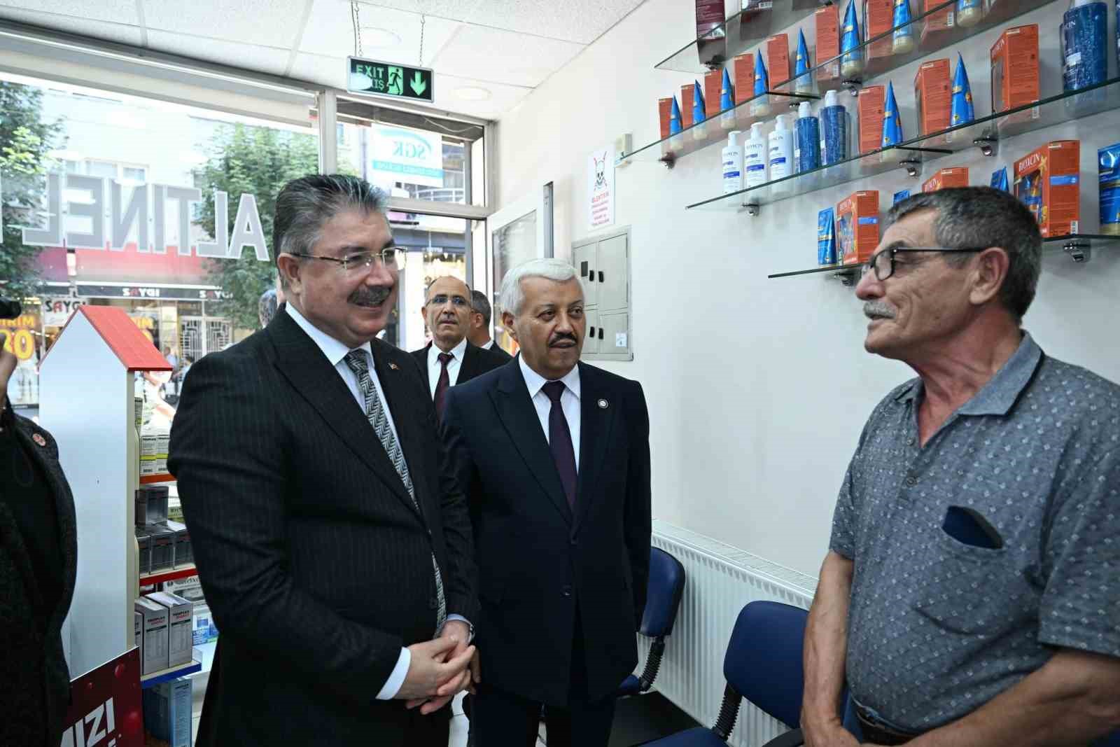 vali-yilmaz-dan-esnaf-ziyareti