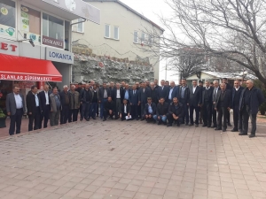 Chp’den Akçadağ’da Muhtarlarla Toplantı