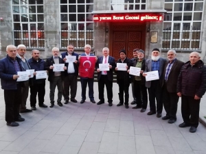 40 Yaş Üstü Vatandaşlar: "Bizi De Cepheye Çağırın"