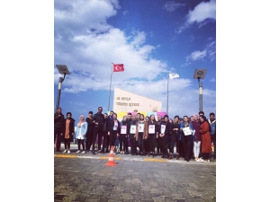 Çatalzeytin’de "Kadına Şiddete Hayır" Yürüyüşü