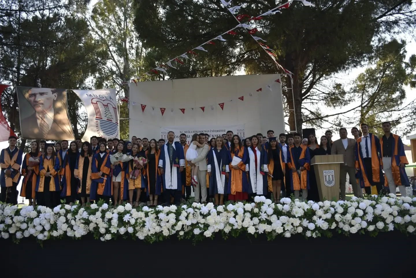 koycegiz-meslek-yuksekokulu-nda-mezuniyet-toreni-yapildi
