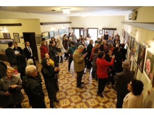 Resimlerle Emekçi Kadınları Anlattılar