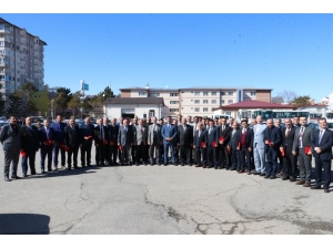 Kızılay’dan 40 Okul Müdürüne Teşekkür Plaketi