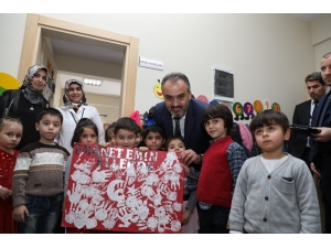 Gelecek ‘Ana Kucağı’nda Şekilleniyor