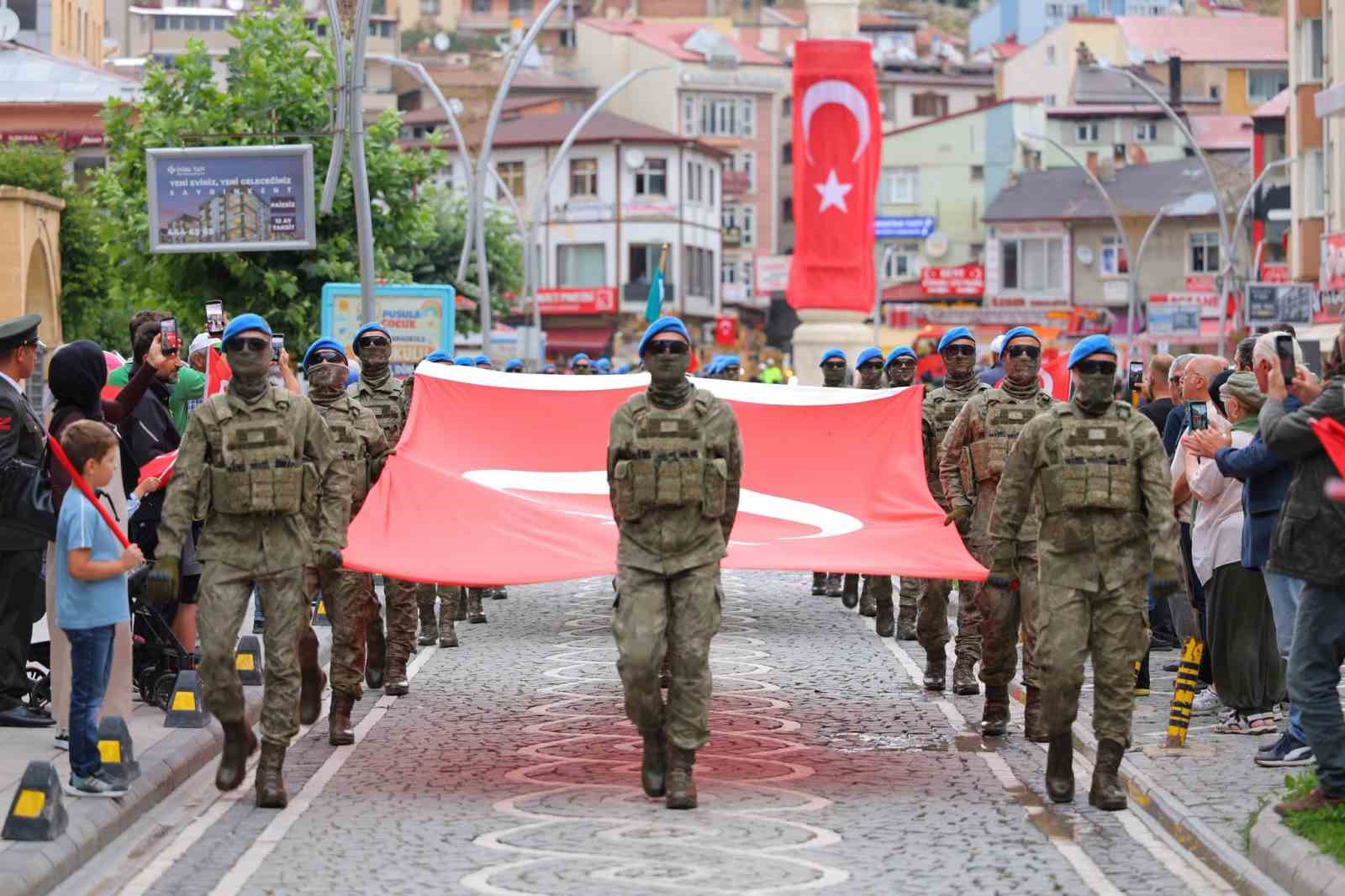 bayburt-ta-30-agustos-zafer-bayrami-coskuyla-kutlandi