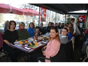 Türk Anneler Derneği Aliağa Şubesinden Kadınlar Günü Programı