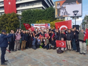 İzmir’de Şehitler Anıldı