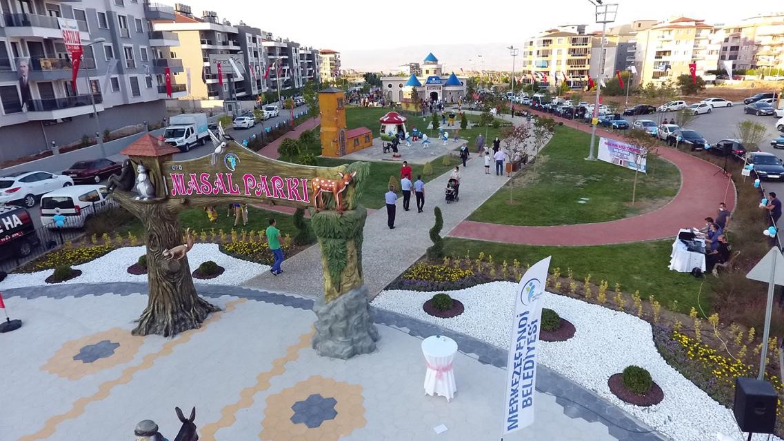 merkezefendi-belediyesi-parklari-yaza-hazirladi