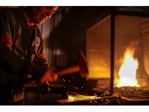 Adalet Bakanlığı Cezaevlerine Kreş, Anaokulu Ve Meslek Lisesi Kuracak
