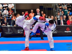 Bağcılarlı Karateci Macaristan’dan Altın Madalyayla Döndü