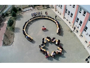 Öğrenciler Şehitler İçin Hatim İndirdi