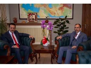 Rektör Beydemir, Vali Şentürk’ü Ziyaret Etti