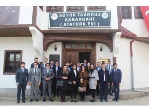 Afyonkarahisar’ın İlçe Kaymakamlarından Büyük Taarruzun Kazanıldığı Topraklara Ziyaret