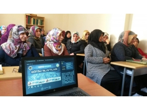 Uyuşturucu Bağımlılığına "Narkorehber" İle Bilinçlendirme