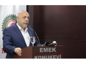 Hak-iş Genel Başkanı Arslan, 81 İlden Gelen Kadın Komite Başkanlarıyla Bir Araya Geldi