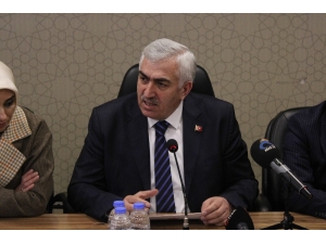 Öz: İnsan Merkezli Siyaset Yapıyoruz