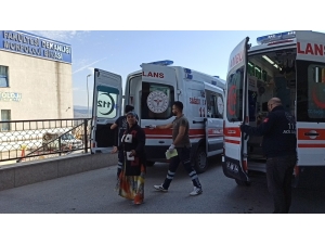 Çocukların Kavgasına Ailelerde Karıştı: 7 Yaralı