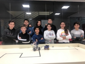 Mer Koleji Öğrencileri Robotik Kodlama Yarışmalarına Hazırlanıyor