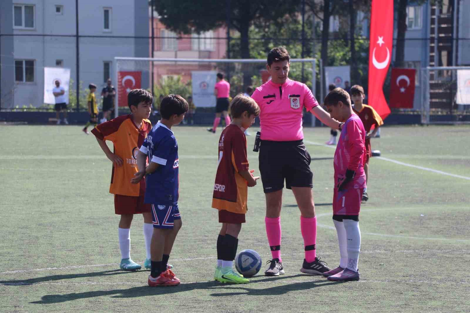 denizli-buyuksehir-in-u-10-ligi-nde-sampiyon-belli-oldu