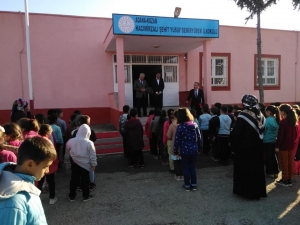 Mahalle Muhtarından Örnek Davranış