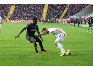 Süper Lig: Gaziantep Fk: 1 - Trabzonspor: 1 (Maç Sonucu)