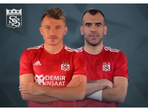 Sivasspor’a Şok! 2 Futbolcu 3 İle 6 Hafta Yok