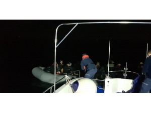 Aydın Sçıklarında 55 Düzensiz Göçmen Kurtarıldı