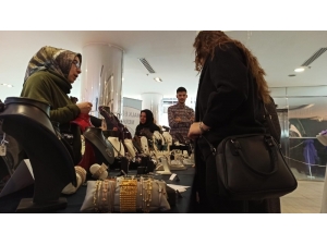 Kadın Gözü Ve Eliyle Sanat Sergisi Açıldı