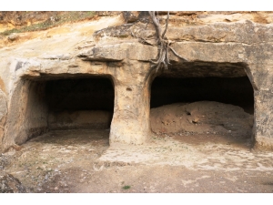 Diyarbakır’daki Asırlık Mağaralar Keşfedilmeyi Bekliyor