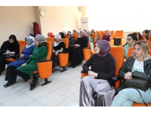 Ko-mek İle Güçlü Kadınlar