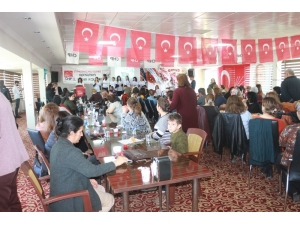 Chp 8 Mart Dünya Kadınlar Gününü Kutladı