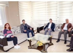 Kaymakam Beşikci’den Sürpriz Doğum Günü Ve Kadınlar Günü Kutlaması