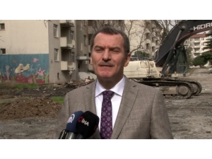 Zeytinburnu’da Millet Bahçesi İçin İlk Kazma Salı Günü Vuruluyor