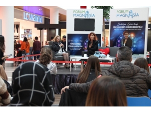 Astroloji Meraklıları Forum Magnesia’da Buluştu